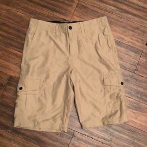 NWOT. Cargo khaki. 31. 🌹2/$10🌹 Donated